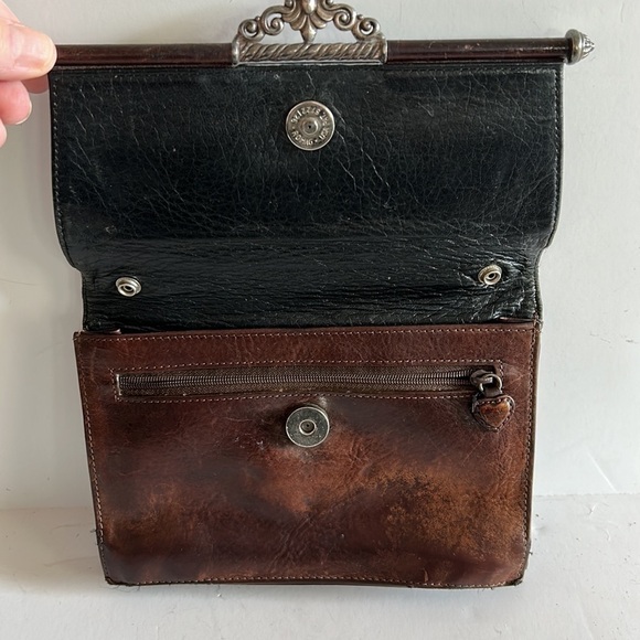 Vintage Brighton boho or country wallet/handbag/purse. Beautiful worn leather! - Picture 4 of 9